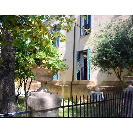 2 Bedrooms With Furnished Terrace And Wifi At 5 Km Away From The Beach