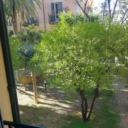 2 Bedrooms With Furnished Terrace And Wifi At 5 Km Away From The Beach アパート アグリジェント